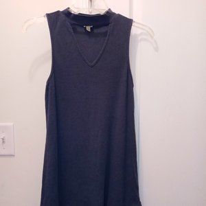 TRUE CRAFT Sleeveless v-front tank dress size S